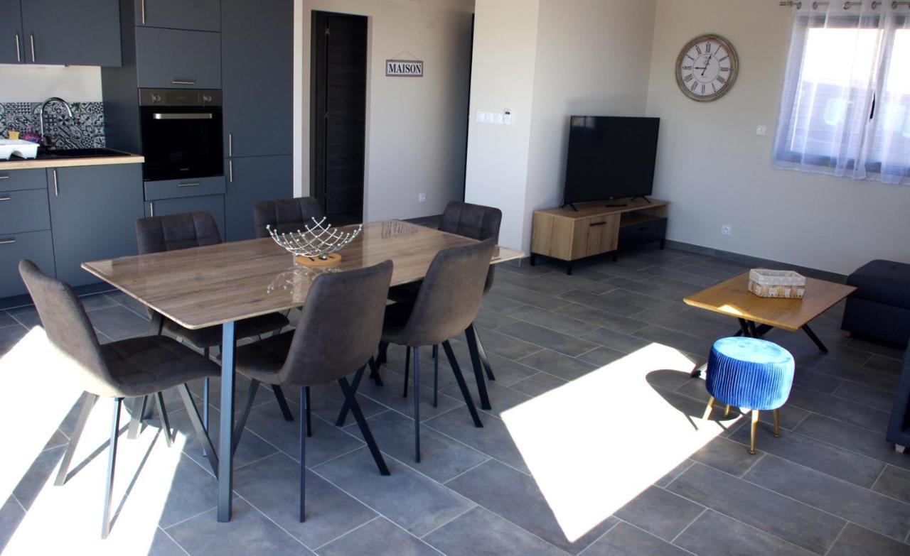 Cote Et Mer - Appartement Haut Standing Dans Villa Avec Piscine Et Vue Mer Taglio-Isolaccio Exterior foto