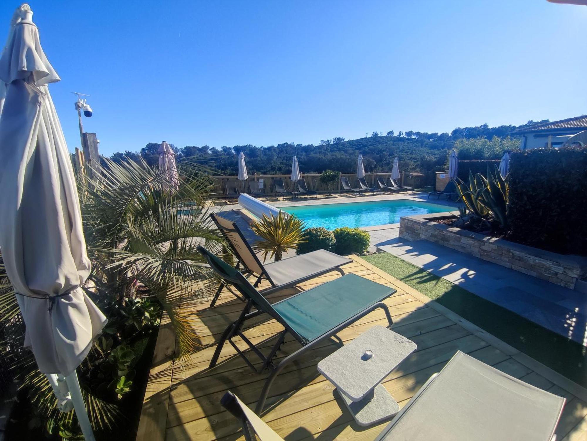 Cote Et Mer - Appartement Haut Standing Dans Villa Avec Piscine Et Vue Mer Taglio-Isolaccio Exterior foto