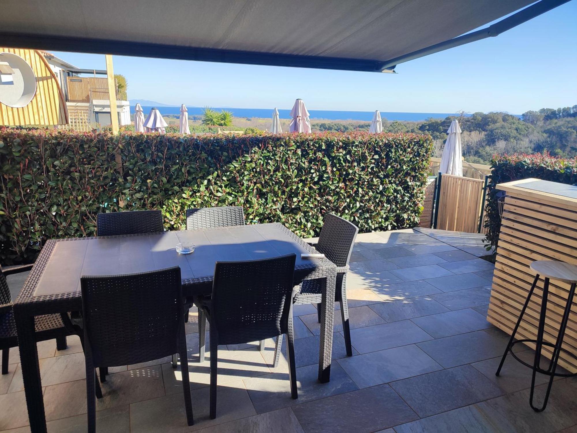 Cote Et Mer - Appartement Haut Standing Dans Villa Avec Piscine Et Vue Mer Taglio-Isolaccio Exterior foto